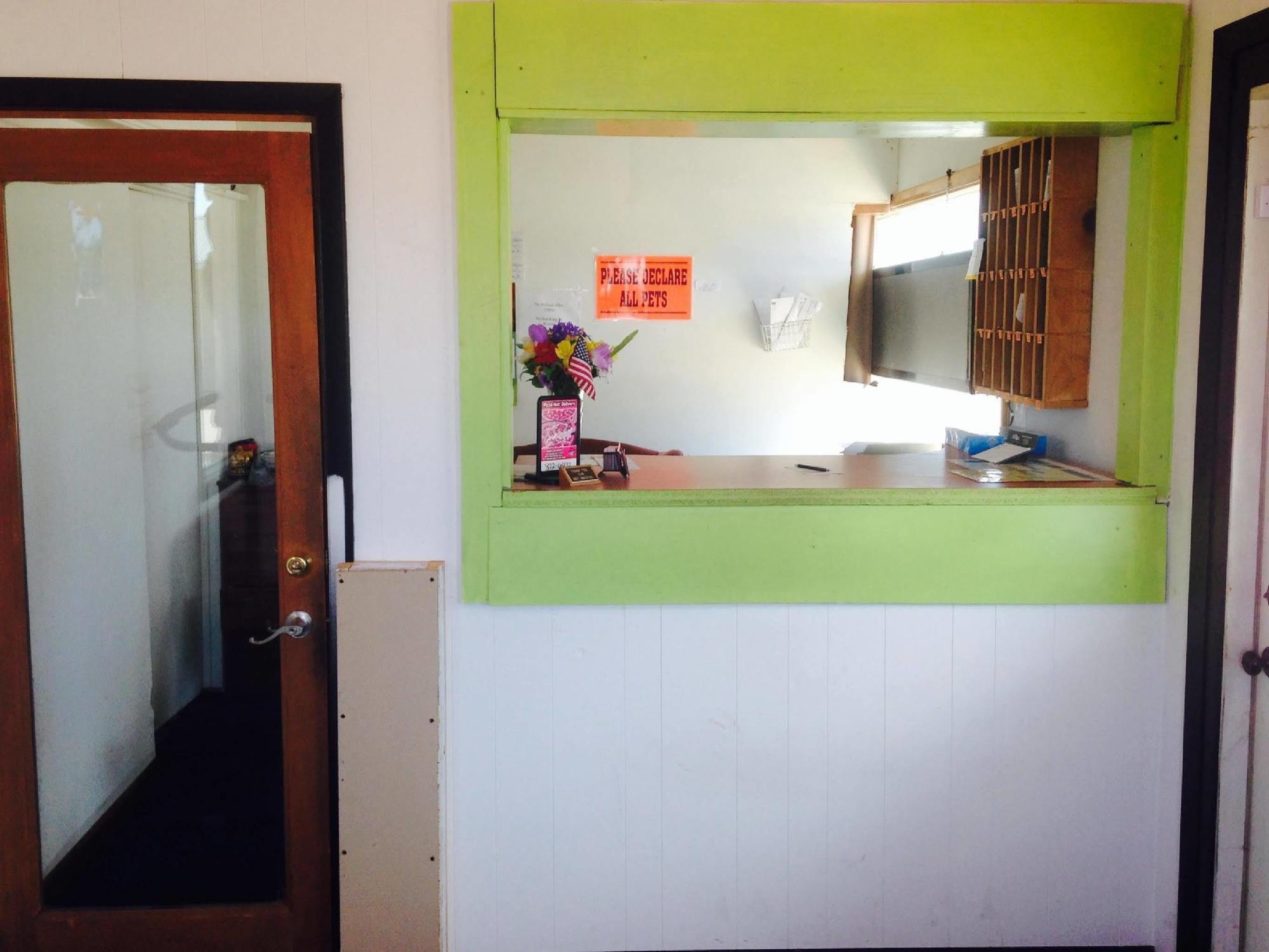 Big 12 Motel Broken Bow Esterno foto